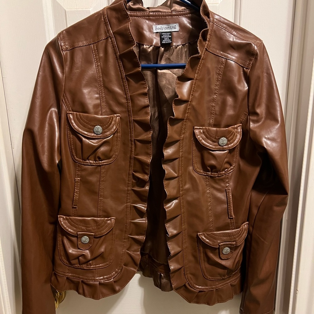 Body central leather jacket